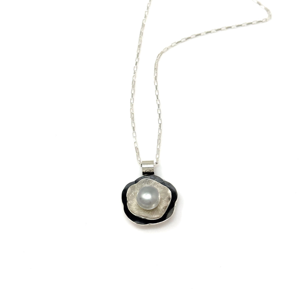 Freshwater Pearl Flower Necklace