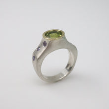 Load image into Gallery viewer, Peridot Ring
