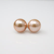 Load image into Gallery viewer, Pink Pearl Studs
