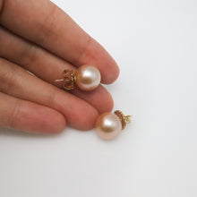 Load image into Gallery viewer, Pink Pearl Studs
