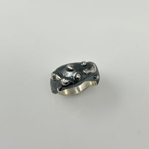 Drop Wavy Ring