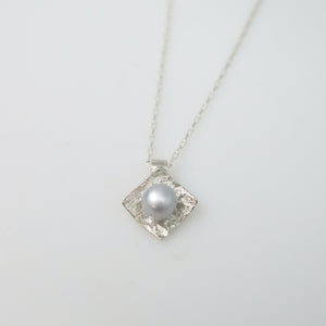 Pearl Diamond Necklace