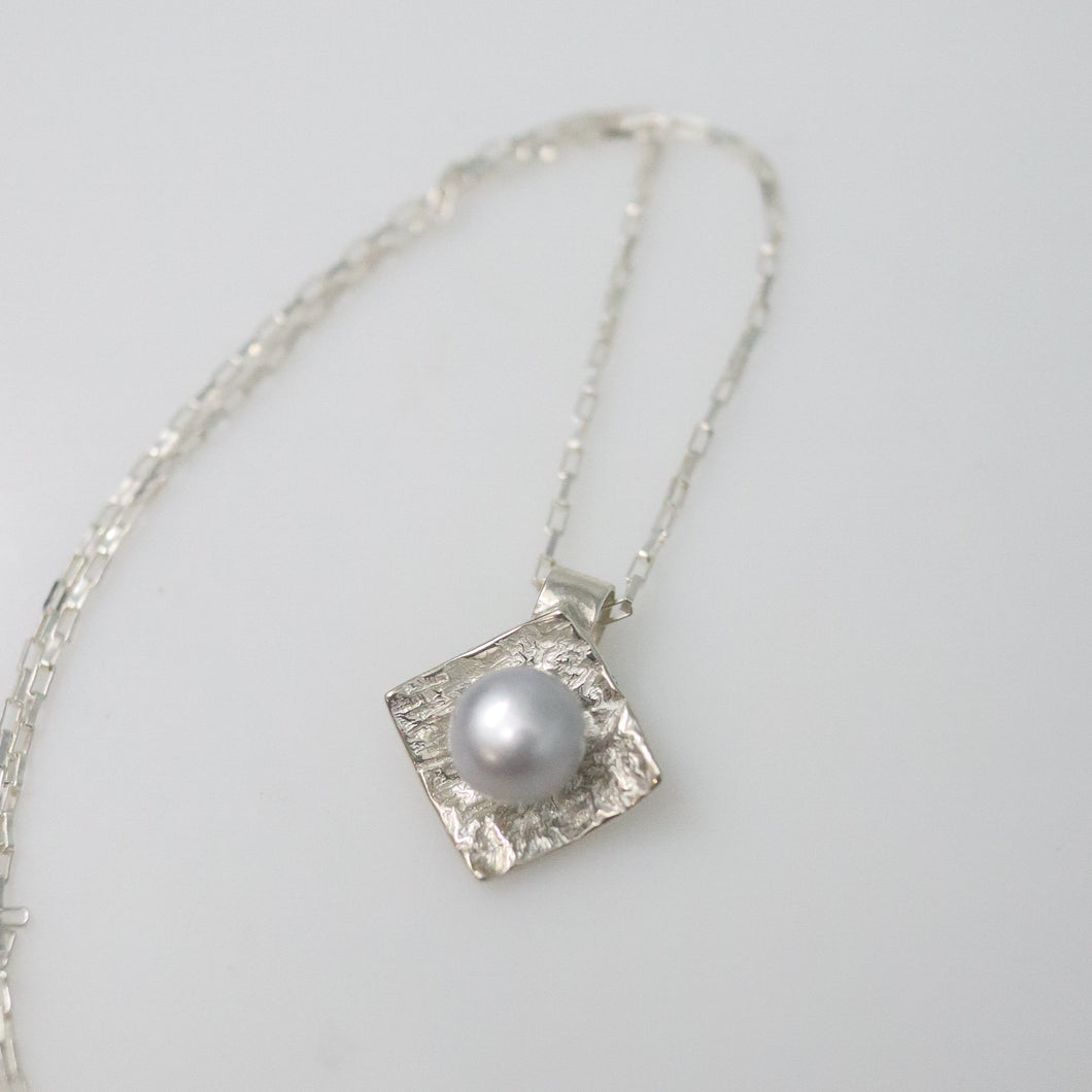 Pearl Diamond Necklace