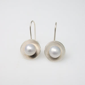 Mini White Pearl Earring