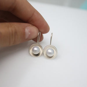 Mini White Pearl Earring