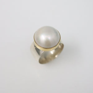 White Mabe Pearl Ring