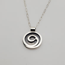 Load image into Gallery viewer, GRATITUDE PENDANT

