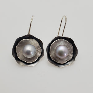 PEARL POPPIES