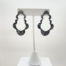 Load image into Gallery viewer, Coquette Earrings
