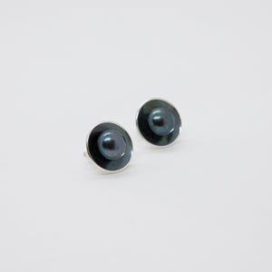 LARGE CUP POST EARRINGS WITH PEARL