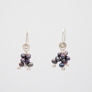 SPIRAL EARRINGS PEACOCK PEARLS
